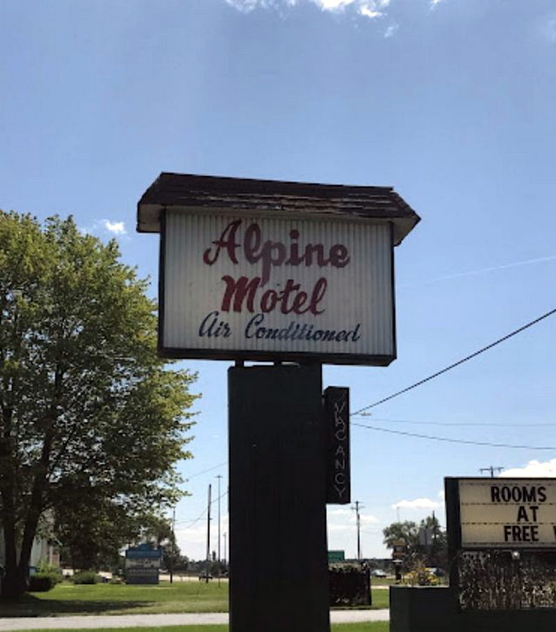 Alpine Motel (Longs Motel) - From Web Listing